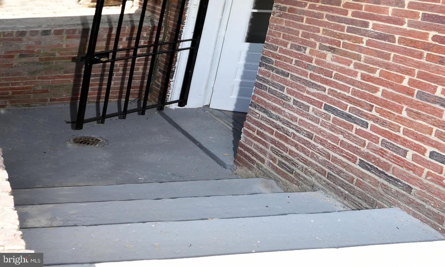 1700-ST SE FORT DAVIS ST SE, WASHINGTON, District Of Columbia 20020, 4 Bedrooms Bedrooms, ,2 BathroomsBathrooms,Residential,For sale,1700-ST SE FORT DAVIS ST SE,DCDC2214932 MLS # DCDC2214932