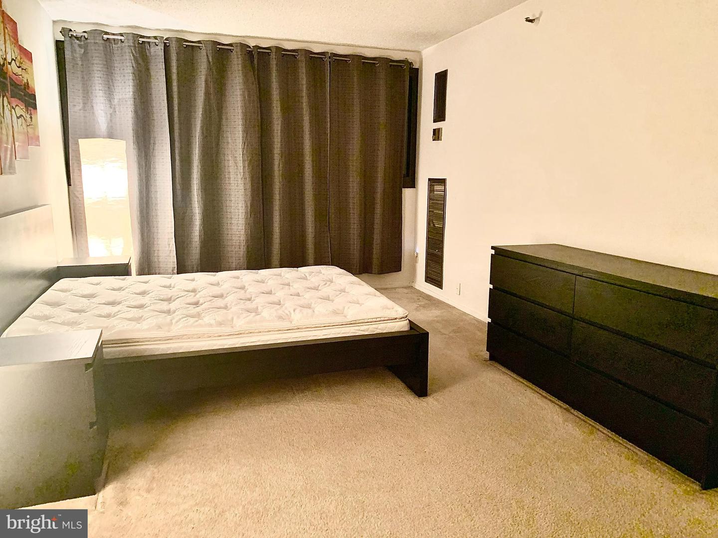 5911 EDSALL RD #801, ALEXANDRIA, Virginia 22304, 2 Bedrooms Bedrooms, ,2 BathroomsBathrooms,Residential,For sale,5911 EDSALL RD #801,VAAX2048538 MLS # VAAX2048538