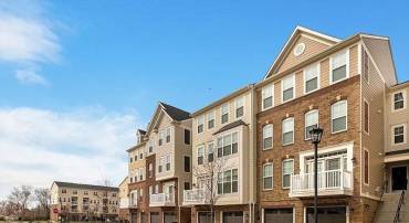 25215 BRIARGATE TER, CHANTILLY, Virginia 20152, 3 Bedrooms Bedrooms, ,2 BathroomsBathrooms,Residential,For sale,25215 BRIARGATE TER,VALO2104466 MLS # VALO2104466