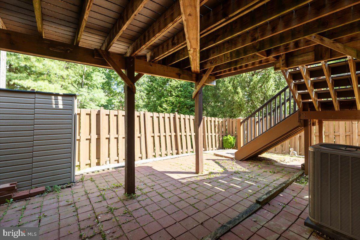 2624 MIRANDA CT, WOODBRIDGE, Virginia 22191, 3 Bedrooms Bedrooms, 2 Rooms Rooms,3 BathroomsBathrooms,Residential,For sale,2624 MIRANDA CT,VAPW2101428 MLS # VAPW2101428