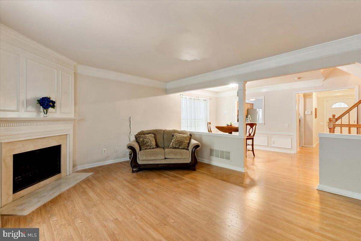 2624 MIRANDA CT, WOODBRIDGE, Virginia 22191, 3 Bedrooms Bedrooms, 2 Rooms Rooms,3 BathroomsBathrooms,Residential,For sale,2624 MIRANDA CT,VAPW2101428 MLS # VAPW2101428