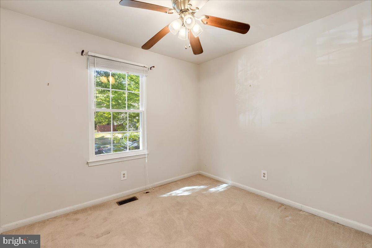 2624 MIRANDA CT, WOODBRIDGE, Virginia 22191, 3 Bedrooms Bedrooms, 2 Rooms Rooms,3 BathroomsBathrooms,Residential,For sale,2624 MIRANDA CT,VAPW2101428 MLS # VAPW2101428