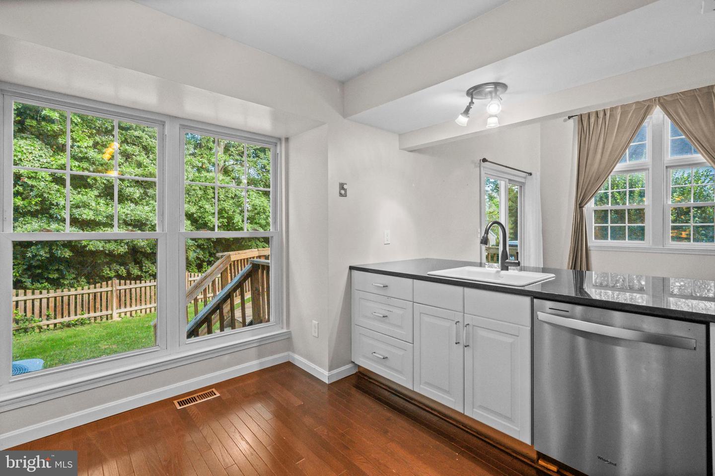 6 FENTON WOOD DR, STERLING, Virginia 20165, 2 Bedrooms Bedrooms, ,2 BathroomsBathrooms,Residential,For sale,6 FENTON WOOD DR,VALO2104526 MLS # VALO2104526
