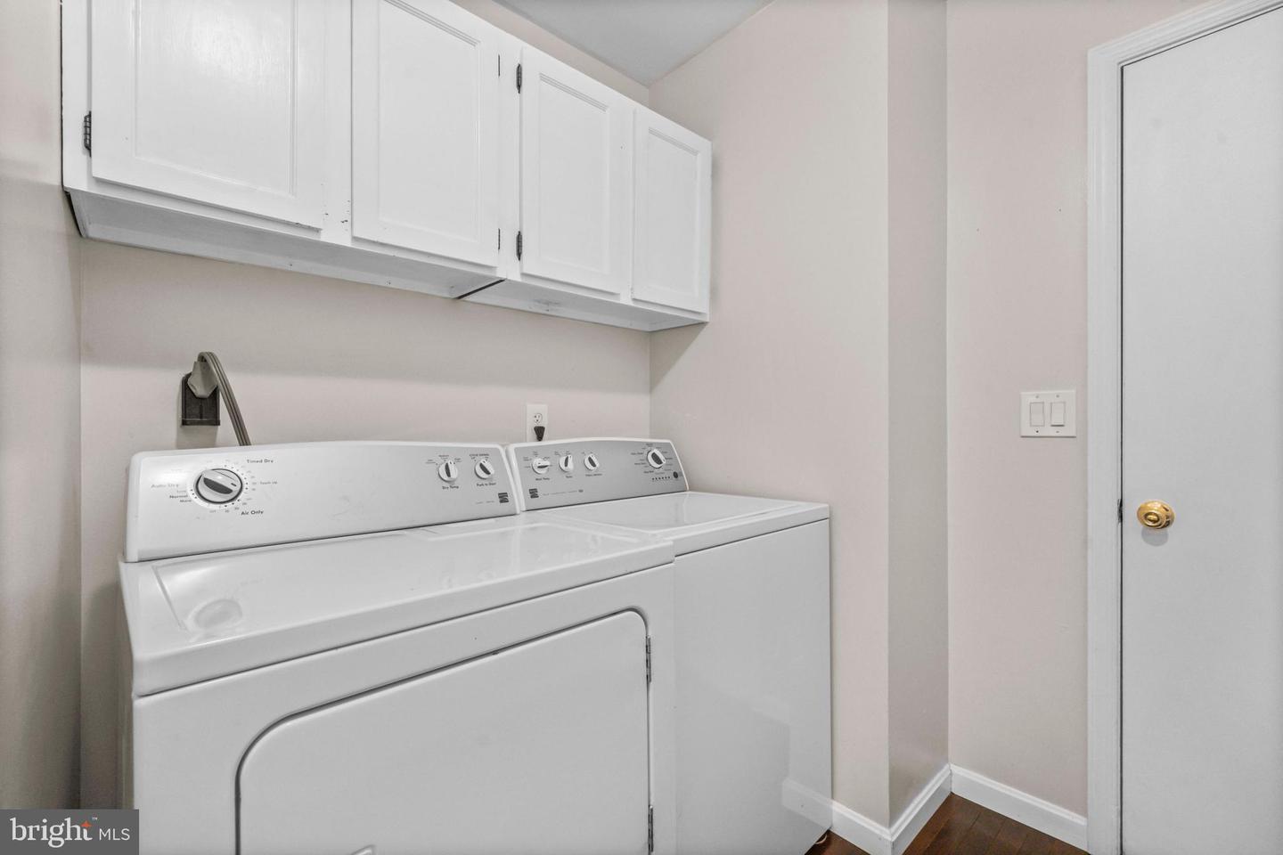 6 FENTON WOOD DR, STERLING, Virginia 20165, 2 Bedrooms Bedrooms, ,2 BathroomsBathrooms,Residential,For sale,6 FENTON WOOD DR,VALO2104526 MLS # VALO2104526
