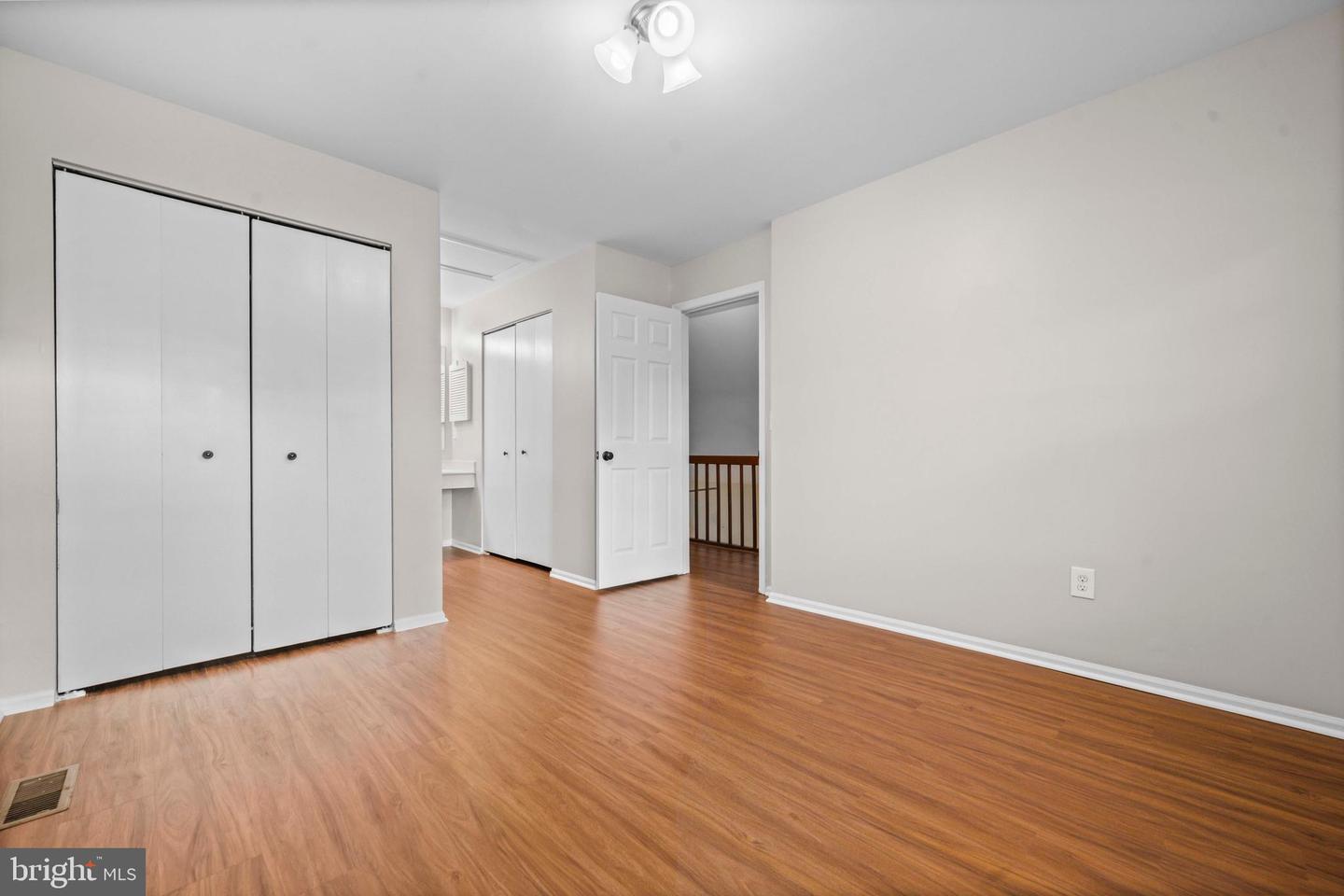 6 FENTON WOOD DR, STERLING, Virginia 20165, 2 Bedrooms Bedrooms, ,2 BathroomsBathrooms,Residential,For sale,6 FENTON WOOD DR,VALO2104526 MLS # VALO2104526