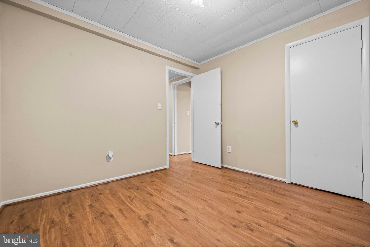 6 FENTON WOOD DR, STERLING, Virginia 20165, 2 Bedrooms Bedrooms, ,2 BathroomsBathrooms,Residential,For sale,6 FENTON WOOD DR,VALO2104526 MLS # VALO2104526