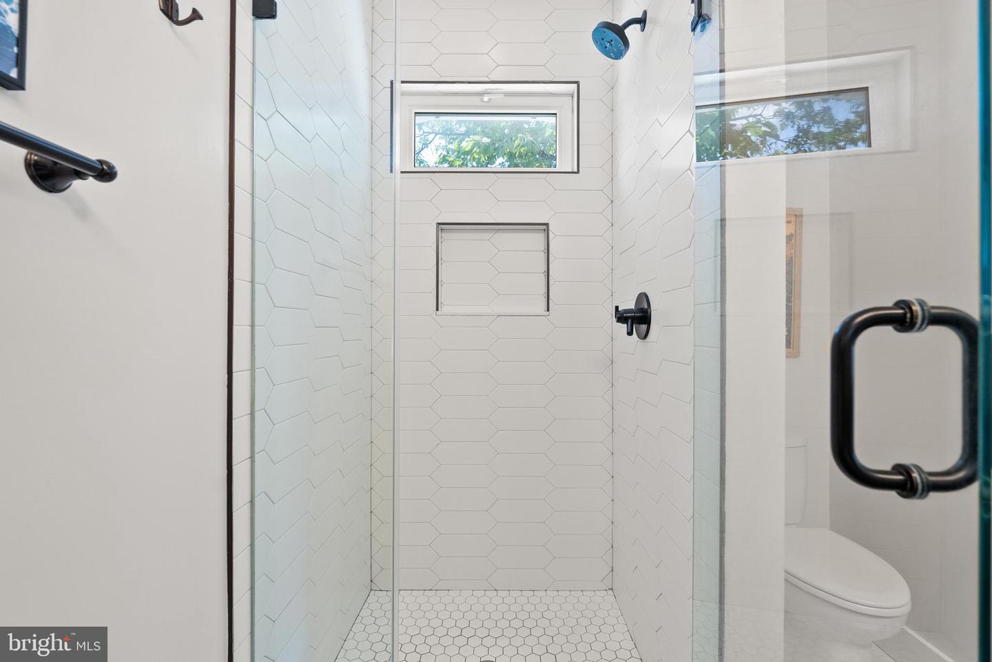 781 COLUMBIA RD NW #1, WASHINGTON, District Of Columbia 20001, 2 Bedrooms Bedrooms, ,2 BathroomsBathrooms,Residential,For sale,781 COLUMBIA RD NW #1,DCDC2214720 MLS # DCDC2214720