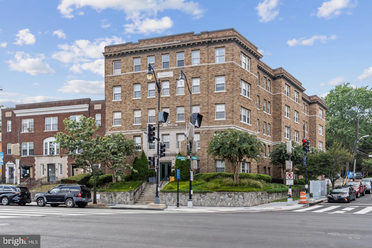 3446 CONNECTICUT AVE NW #203, WASHINGTON, District Of Columbia 20008, ,1 BathroomBathrooms,Residential,For sale,3446 CONNECTICUT AVE NW #203,DCDC2214866 MLS # DCDC2214866