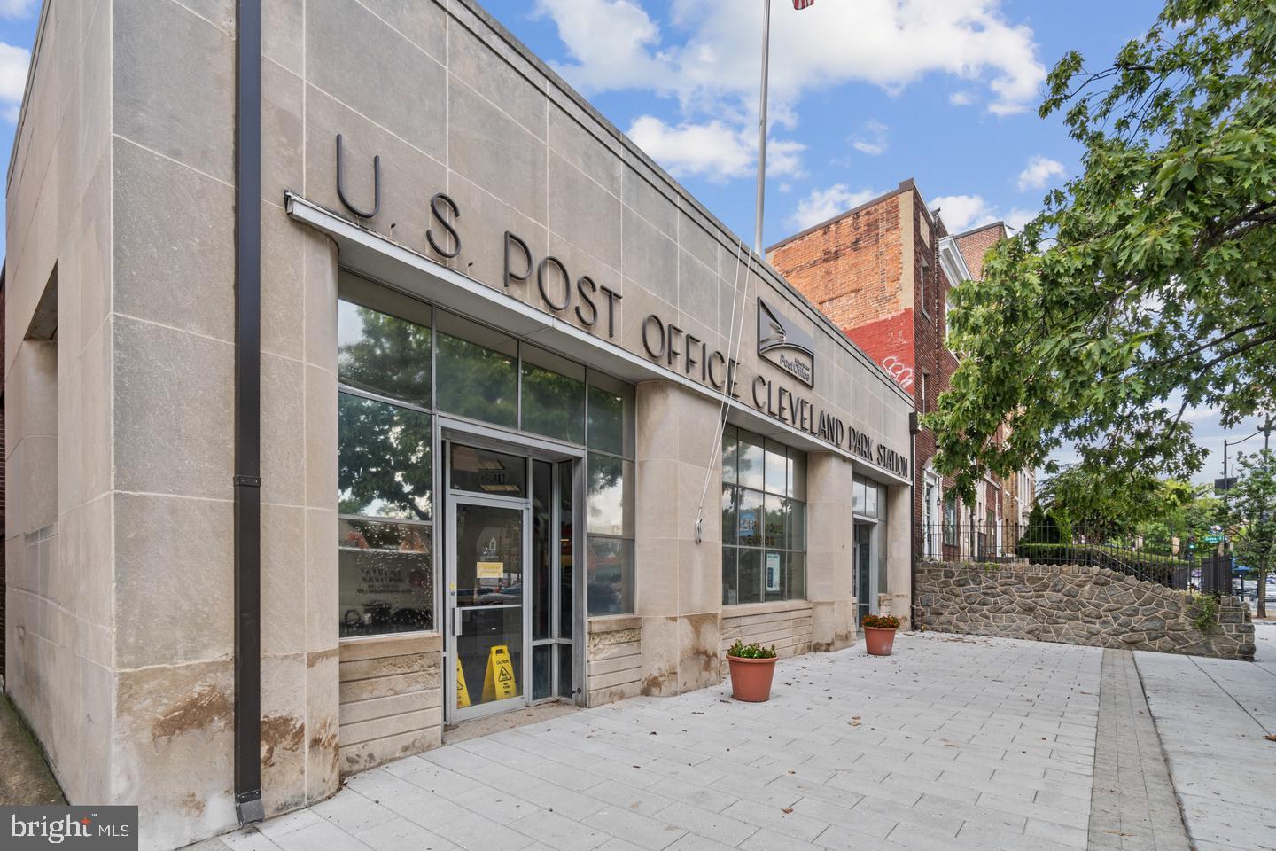 3446 CONNECTICUT AVE NW #203, WASHINGTON, District Of Columbia 20008, ,1 BathroomBathrooms,Residential,For sale,3446 CONNECTICUT AVE NW #203,DCDC2214866 MLS # DCDC2214866