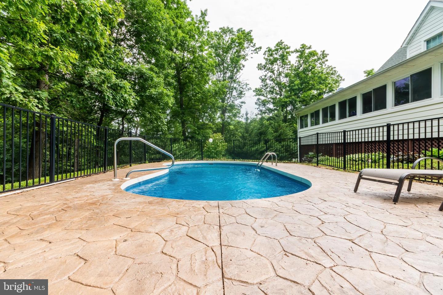 430 SADDLEBACK LN, WINCHESTER, Virginia 22602, 4 Bedrooms Bedrooms, ,3 BathroomsBathrooms,Residential,For sale,430 SADDLEBACK LN,VAFV2036046 MLS # VAFV2036046