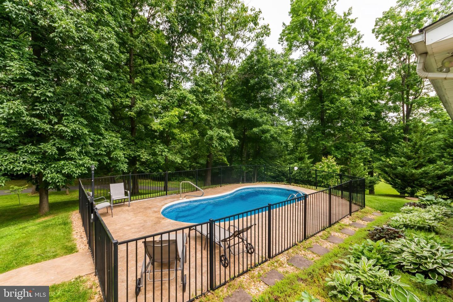 430 SADDLEBACK LN, WINCHESTER, Virginia 22602, 4 Bedrooms Bedrooms, ,3 BathroomsBathrooms,Residential,For sale,430 SADDLEBACK LN,VAFV2036046 MLS # VAFV2036046