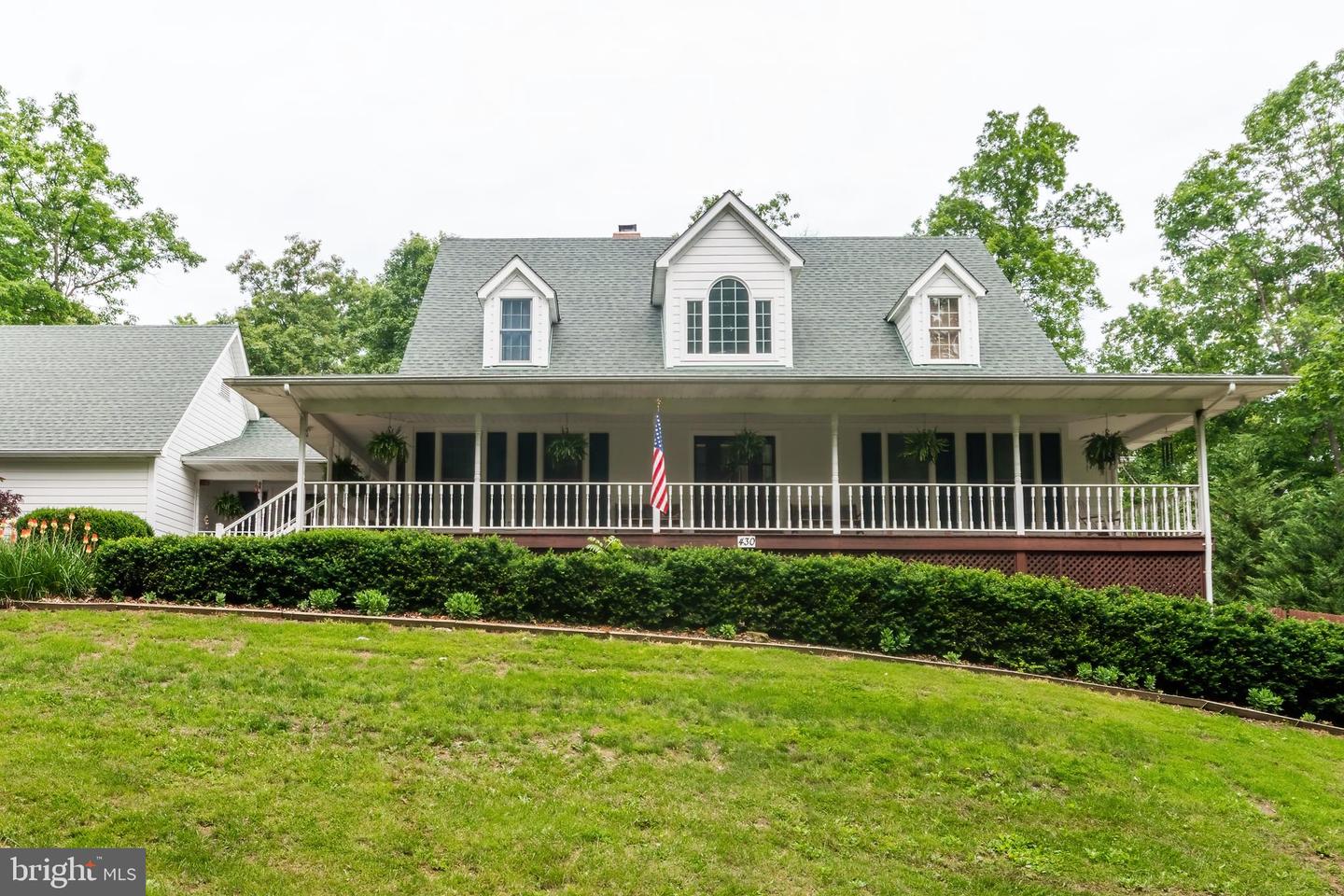 430 SADDLEBACK LN, WINCHESTER, Virginia 22602, 4 Bedrooms Bedrooms, ,3 BathroomsBathrooms,Residential,For sale,430 SADDLEBACK LN,VAFV2036046 MLS # VAFV2036046