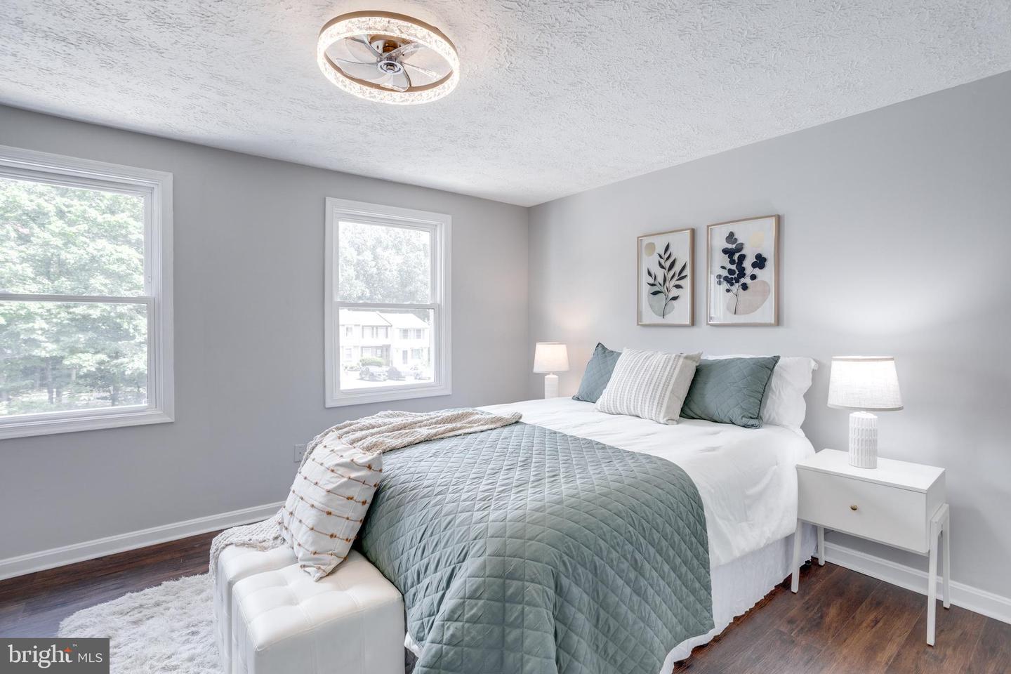 8424 SUGAR CREEK LN, SPRINGFIELD, Virginia 22153, 2 Bedrooms Bedrooms, ,2 BathroomsBathrooms,Residential,For sale,8424 SUGAR CREEK LN,VAFX2261064 MLS # VAFX2261064