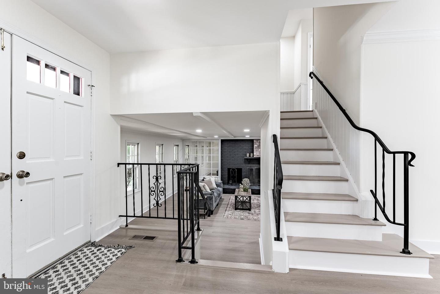 8116 COOPER ST, ALEXANDRIA, Virginia 22309, 5 Bedrooms Bedrooms, ,3 BathroomsBathrooms,Residential,For sale,8116 COOPER ST,VAFX2261074 MLS # VAFX2261074