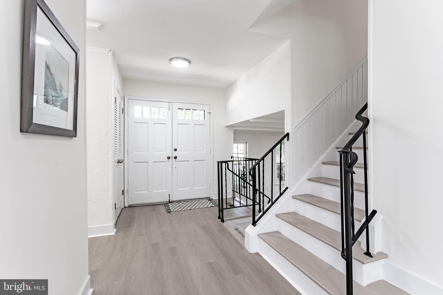 8116 COOPER ST, ALEXANDRIA, Virginia 22309, 5 Bedrooms Bedrooms, ,3 BathroomsBathrooms,Residential,For sale,8116 COOPER ST,VAFX2261074 MLS # VAFX2261074