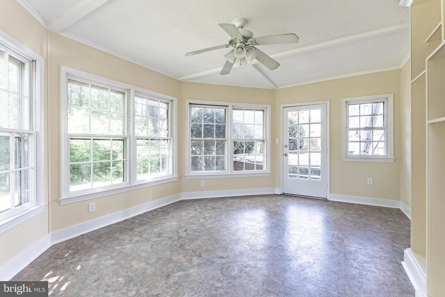 8116 COOPER ST, ALEXANDRIA, Virginia 22309, 5 Bedrooms Bedrooms, ,3 BathroomsBathrooms,Residential,For sale,8116 COOPER ST,VAFX2261074 MLS # VAFX2261074
