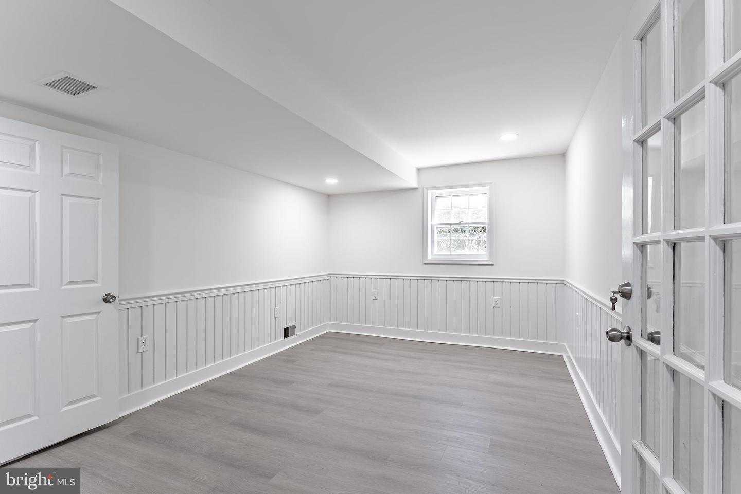 8116 COOPER ST, ALEXANDRIA, Virginia 22309, 5 Bedrooms Bedrooms, ,3 BathroomsBathrooms,Residential,For sale,8116 COOPER ST,VAFX2261074 MLS # VAFX2261074