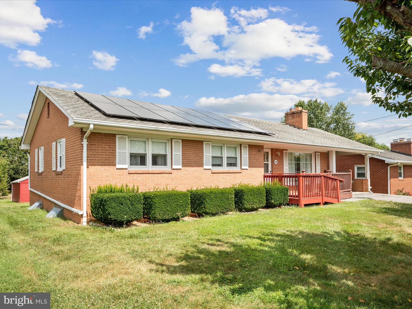 428 IMPERIAL ST, WINCHESTER, Virginia 22601, 3 Bedrooms Bedrooms, ,1 BathroomBathrooms,Residential,For sale,428 IMPERIAL ST,VAWI2008880 MLS # VAWI2008880
