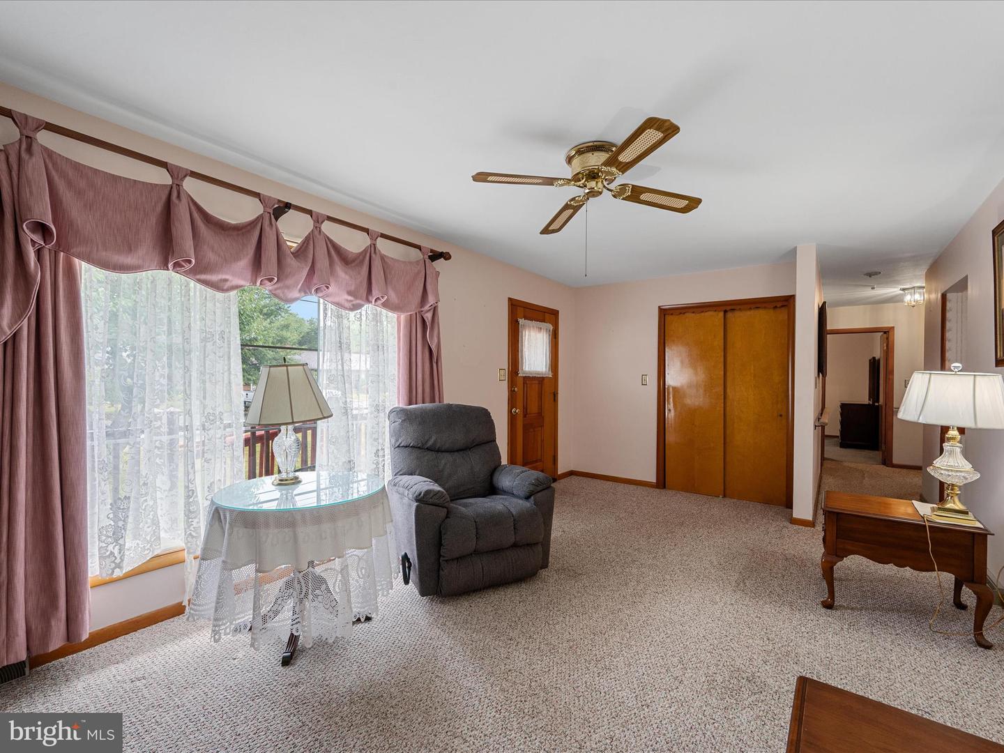 428 IMPERIAL ST, WINCHESTER, Virginia 22601, 3 Bedrooms Bedrooms, ,1 BathroomBathrooms,Residential,For sale,428 IMPERIAL ST,VAWI2008880 MLS # VAWI2008880