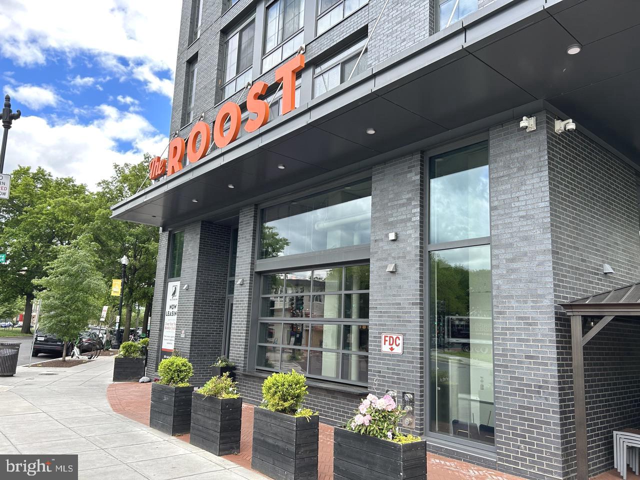 1220 POTOMAC AVE SE #6, WASHINGTON, District Of Columbia 20003, 2 Bedrooms Bedrooms, ,1 BathroomBathrooms,Residential,For sale,1220 POTOMAC AVE SE #6,DCDC2215142 MLS # DCDC2215142