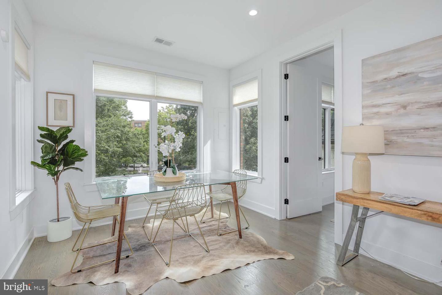 1220 POTOMAC AVE SE #6, WASHINGTON, District Of Columbia 20003, 2 Bedrooms Bedrooms, ,1 BathroomBathrooms,Residential,For sale,1220 POTOMAC AVE SE #6,DCDC2215142 MLS # DCDC2215142