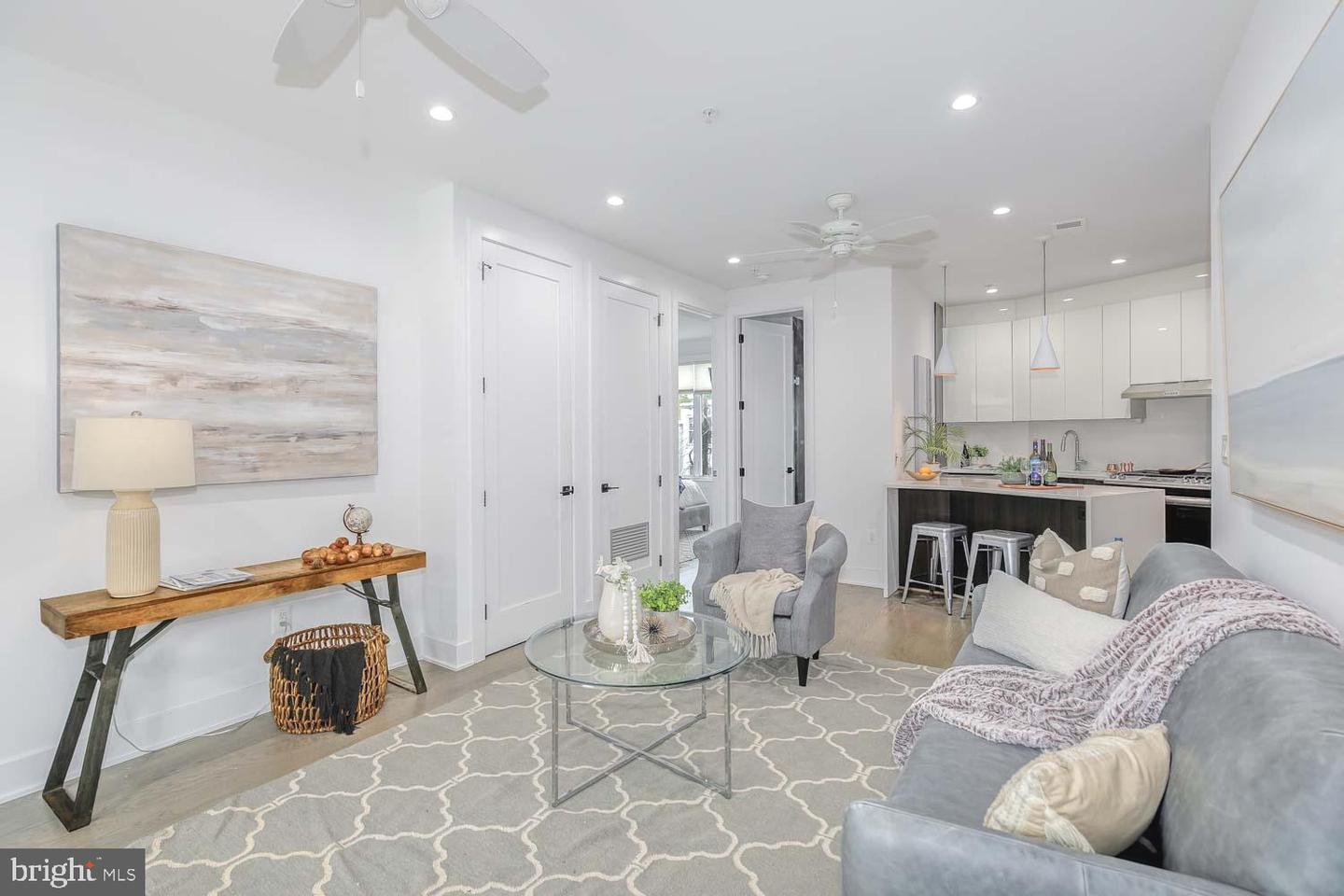 1220 POTOMAC AVE SE #6, WASHINGTON, District Of Columbia 20003, 2 Bedrooms Bedrooms, ,1 BathroomBathrooms,Residential,For sale,1220 POTOMAC AVE SE #6,DCDC2215142 MLS # DCDC2215142