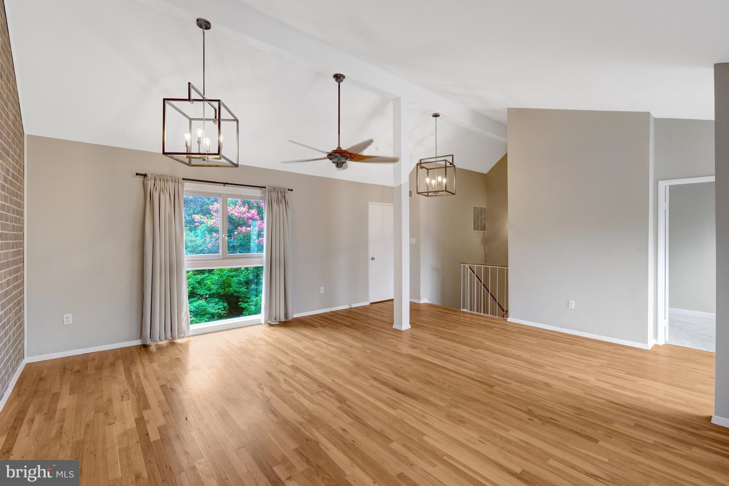 11408 LINKS DR, RESTON, Virginia 20190, 4 Bedrooms Bedrooms, ,2 BathroomsBathrooms,Residential,For sale,11408 LINKS DR,VAFX2261394 MLS # VAFX2261394