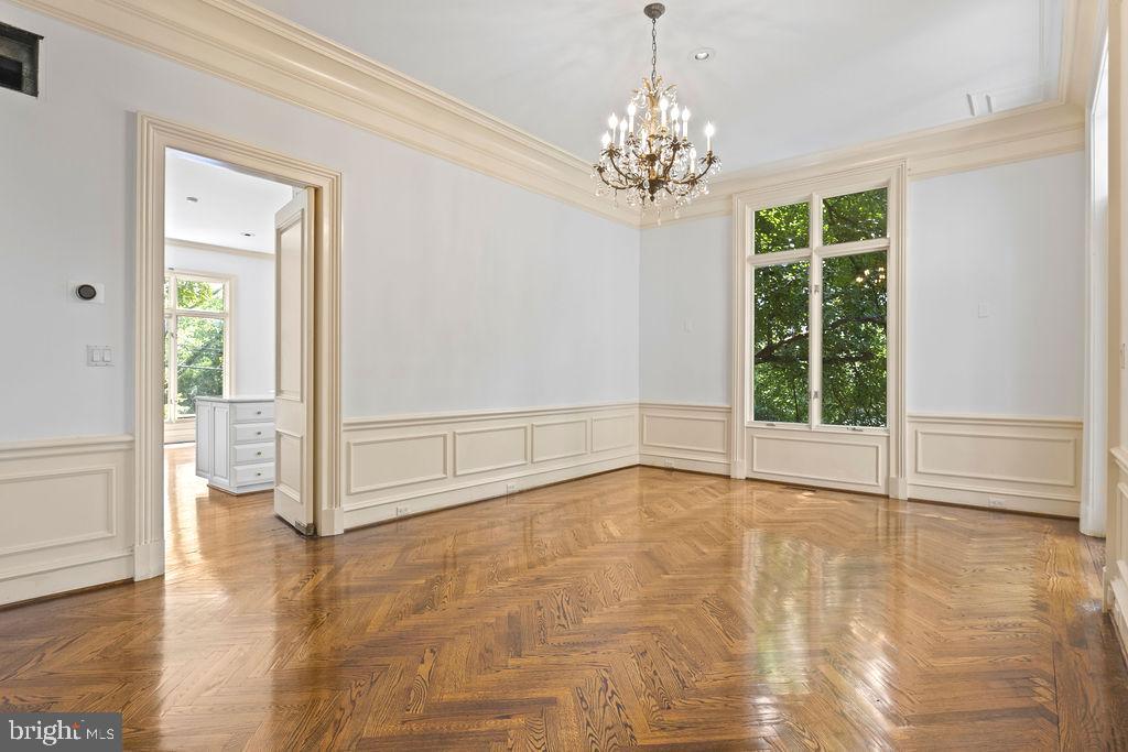 2944 UNIVERSITY TER NW, WASHINGTON, District Of Columbia 20016, 5 Bedrooms Bedrooms, ,6 BathroomsBathrooms,Residential,For sale,2944 UNIVERSITY TER NW,DCDC2215250 MLS # DCDC2215250