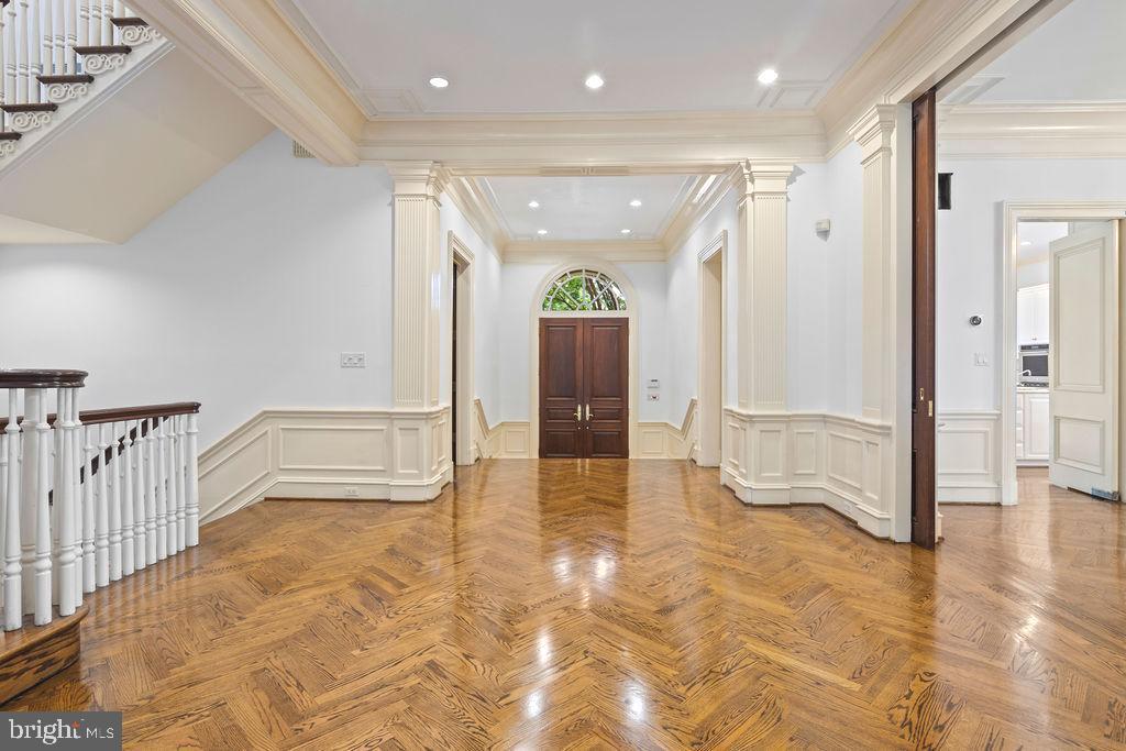 2944 UNIVERSITY TER NW, WASHINGTON, District Of Columbia 20016, 5 Bedrooms Bedrooms, ,6 BathroomsBathrooms,Residential,For sale,2944 UNIVERSITY TER NW,DCDC2215250 MLS # DCDC2215250