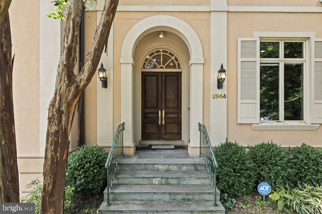 2944 UNIVERSITY TER NW, WASHINGTON, District Of Columbia 20016, 5 Bedrooms Bedrooms, ,6 BathroomsBathrooms,Residential,For sale,2944 UNIVERSITY TER NW,DCDC2215250 MLS # DCDC2215250