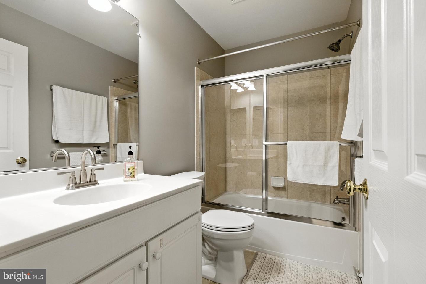 5001 GREENHOUSE TER, CENTREVILLE, Virginia 20120, 4 Bedrooms Bedrooms, ,2 BathroomsBathrooms,Residential,For sale,5001 GREENHOUSE TER,VAFX2261428 MLS # VAFX2261428