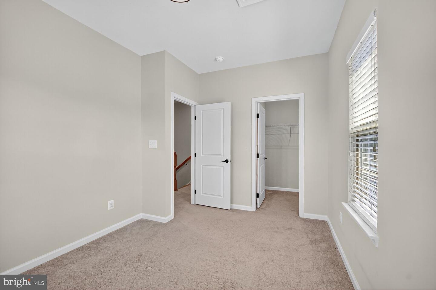 2145 HEMLOCK BAY RD, DUMFRIES, Virginia 22026, 3 Bedrooms Bedrooms, ,3 BathroomsBathrooms,Residential,For sale,2145 HEMLOCK BAY RD,VAPW2101556 MLS # VAPW2101556
