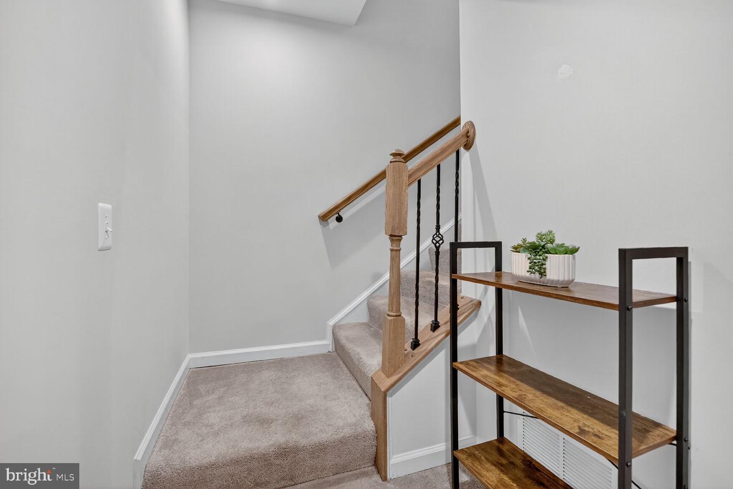 2145 HEMLOCK BAY RD, DUMFRIES, Virginia 22026, 3 Bedrooms Bedrooms, ,3 BathroomsBathrooms,Residential,For sale,2145 HEMLOCK BAY RD,VAPW2101556 MLS # VAPW2101556