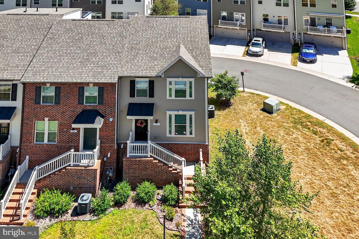 2145 HEMLOCK BAY RD, DUMFRIES, Virginia 22026, 3 Bedrooms Bedrooms, ,3 BathroomsBathrooms,Residential,For sale,2145 HEMLOCK BAY RD,VAPW2101556 MLS # VAPW2101556