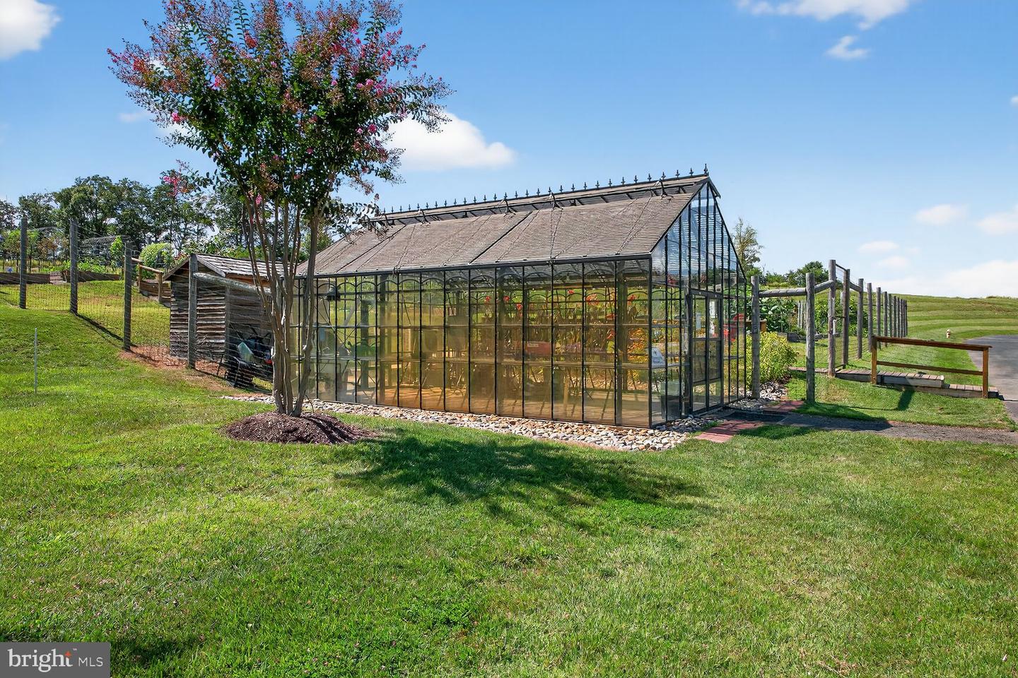 2145 HEMLOCK BAY RD, DUMFRIES, Virginia 22026, 3 Bedrooms Bedrooms, ,3 BathroomsBathrooms,Residential,For sale,2145 HEMLOCK BAY RD,VAPW2101556 MLS # VAPW2101556
