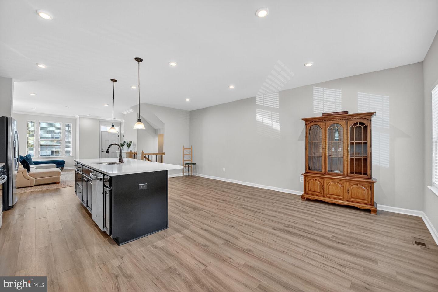 2145 HEMLOCK BAY RD, DUMFRIES, Virginia 22026, 3 Bedrooms Bedrooms, ,3 BathroomsBathrooms,Residential,For sale,2145 HEMLOCK BAY RD,VAPW2101556 MLS # VAPW2101556