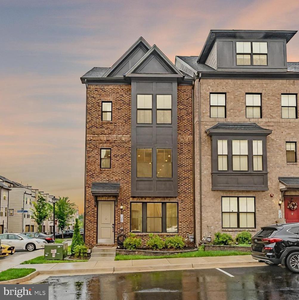 7282 NITTANY LN, ALEXANDRIA, Virginia 22306, 4 Bedrooms Bedrooms, ,3 BathroomsBathrooms,Residential,For sale,7282 NITTANY LN,VAFX2261456 MLS # VAFX2261456