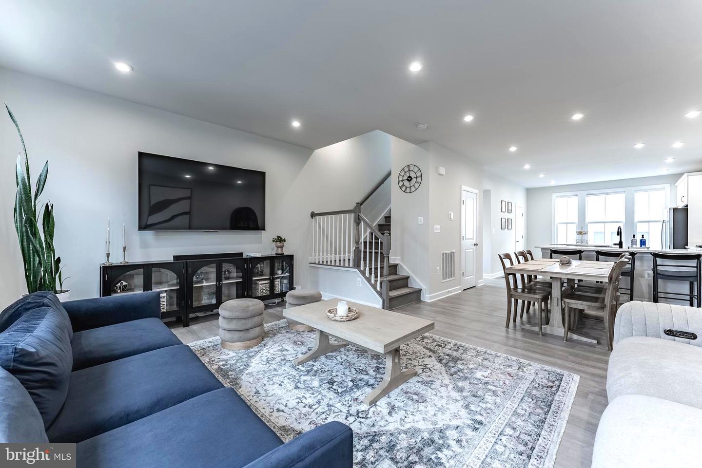 7282 NITTANY LN, ALEXANDRIA, Virginia 22306, 4 Bedrooms Bedrooms, ,3 BathroomsBathrooms,Residential,For sale,7282 NITTANY LN,VAFX2261456 MLS # VAFX2261456