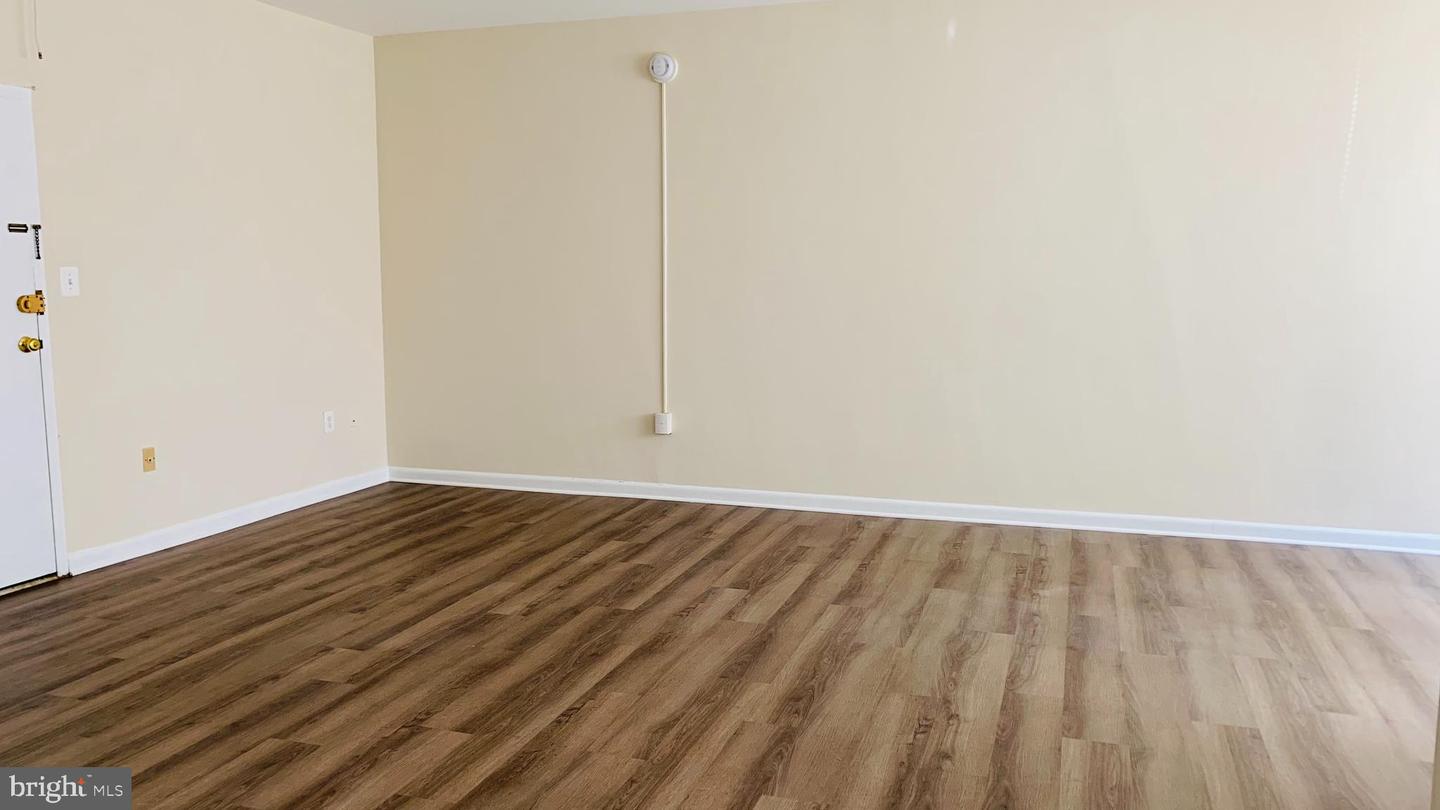 522 21ST ST NW #213, WASHINGTON, District Of Columbia 20006, ,1 BathroomBathrooms,Residential,For sale,522 21ST ST NW #213,DCDC2215324 MLS # DCDC2215324