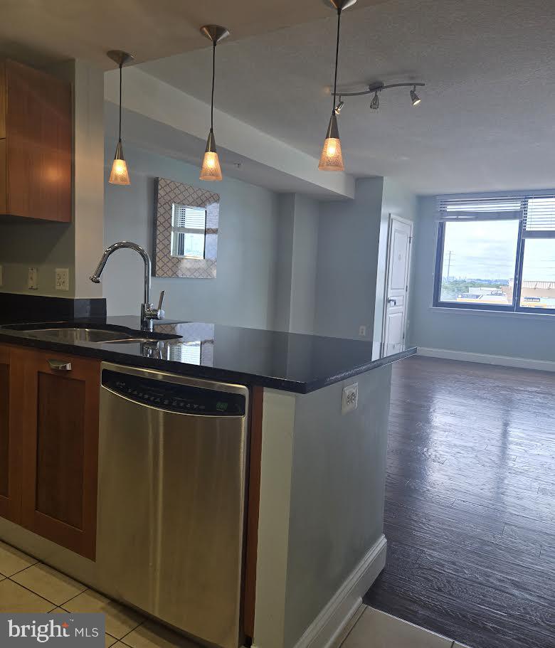 2451 MIDTOWN AVE #821, ALEXANDRIA, Virginia 22303, 1 Bedroom Bedrooms, ,1 BathroomBathrooms,Residential,For sale,2451 MIDTOWN AVE #821,VAFX2261518 MLS # VAFX2261518