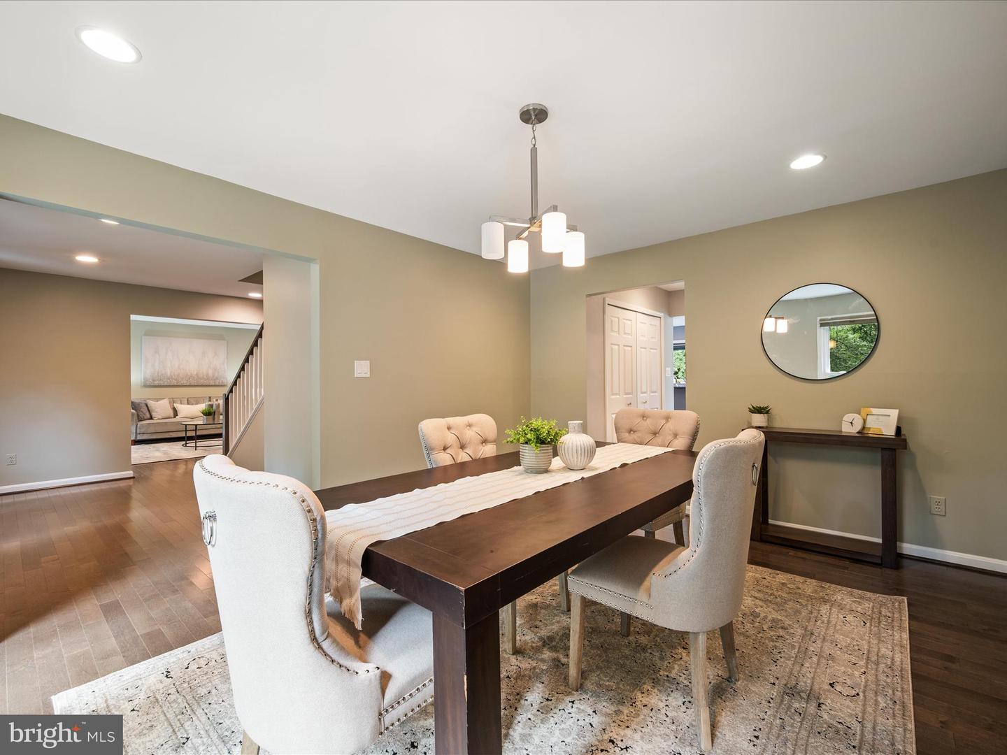 2620 BLACK FIR CT, RESTON, Virginia 20191, 5 Bedrooms Bedrooms, ,3 BathroomsBathrooms,Residential,For sale,2620 BLACK FIR CT,VAFX2261214 MLS # VAFX2261214
