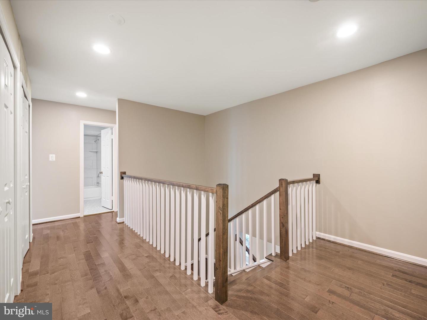 2620 BLACK FIR CT, RESTON, Virginia 20191, 5 Bedrooms Bedrooms, ,3 BathroomsBathrooms,Residential,For sale,2620 BLACK FIR CT,VAFX2261214 MLS # VAFX2261214