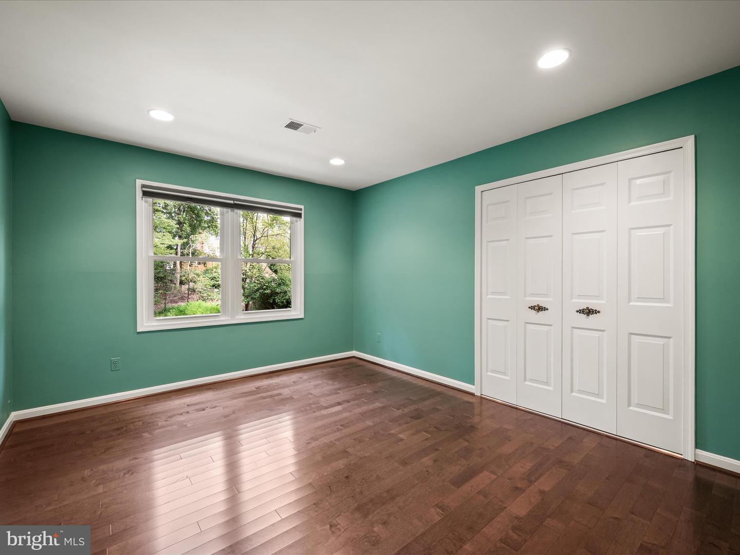 2620 BLACK FIR CT, RESTON, Virginia 20191, 5 Bedrooms Bedrooms, ,3 BathroomsBathrooms,Residential,For sale,2620 BLACK FIR CT,VAFX2261214 MLS # VAFX2261214