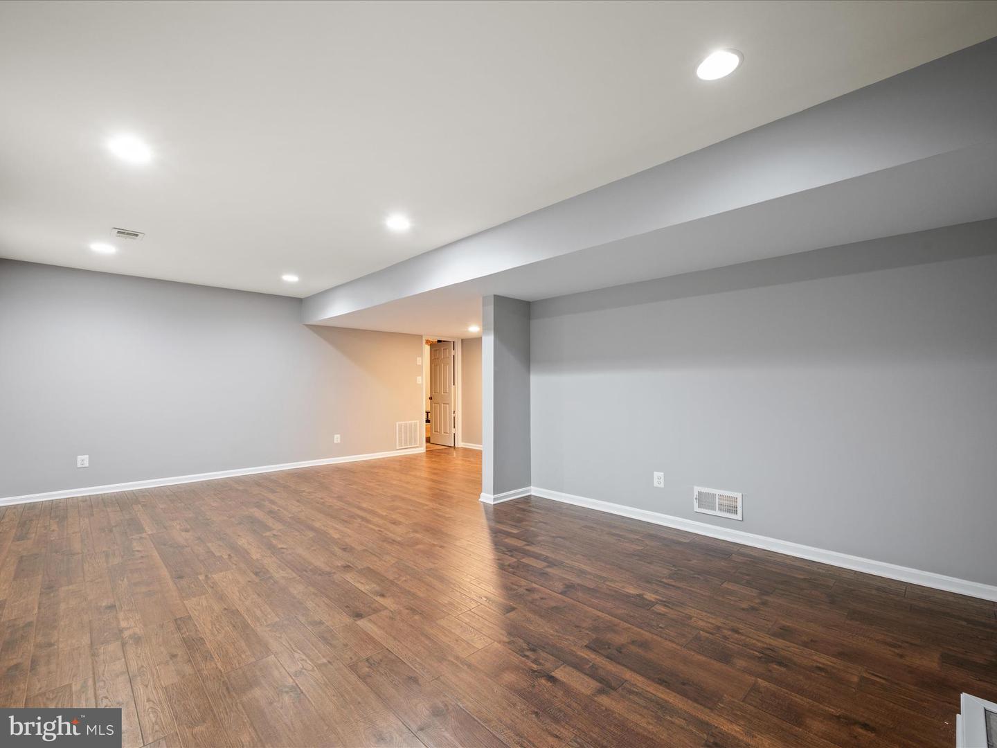 2620 BLACK FIR CT, RESTON, Virginia 20191, 5 Bedrooms Bedrooms, ,3 BathroomsBathrooms,Residential,For sale,2620 BLACK FIR CT,VAFX2261214 MLS # VAFX2261214