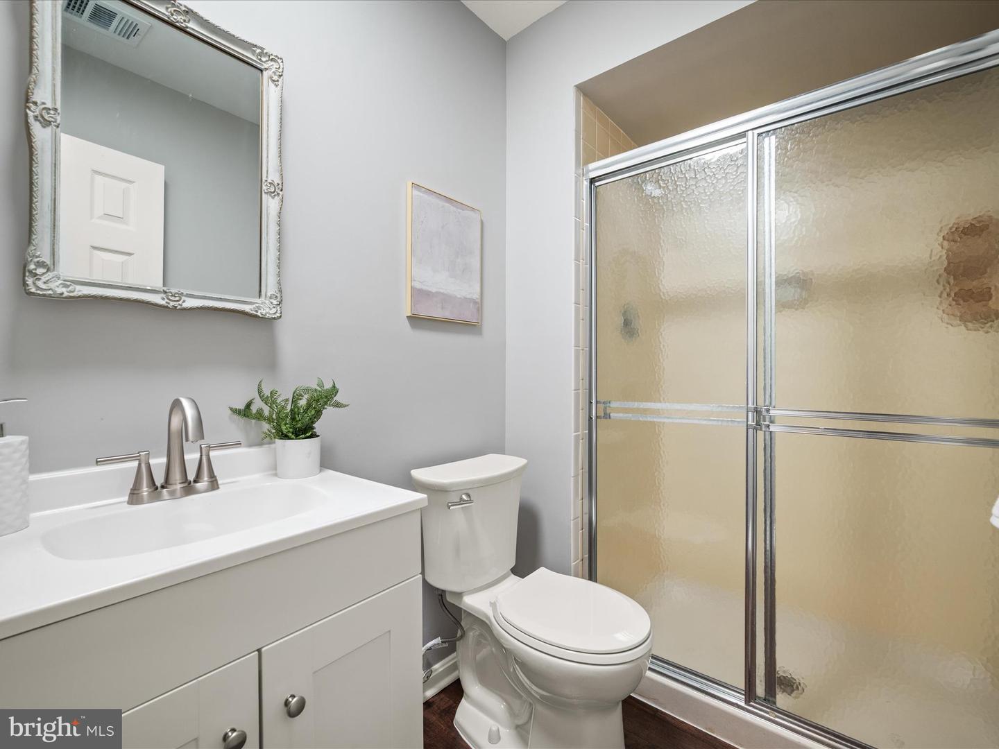 2620 BLACK FIR CT, RESTON, Virginia 20191, 5 Bedrooms Bedrooms, ,3 BathroomsBathrooms,Residential,For sale,2620 BLACK FIR CT,VAFX2261214 MLS # VAFX2261214