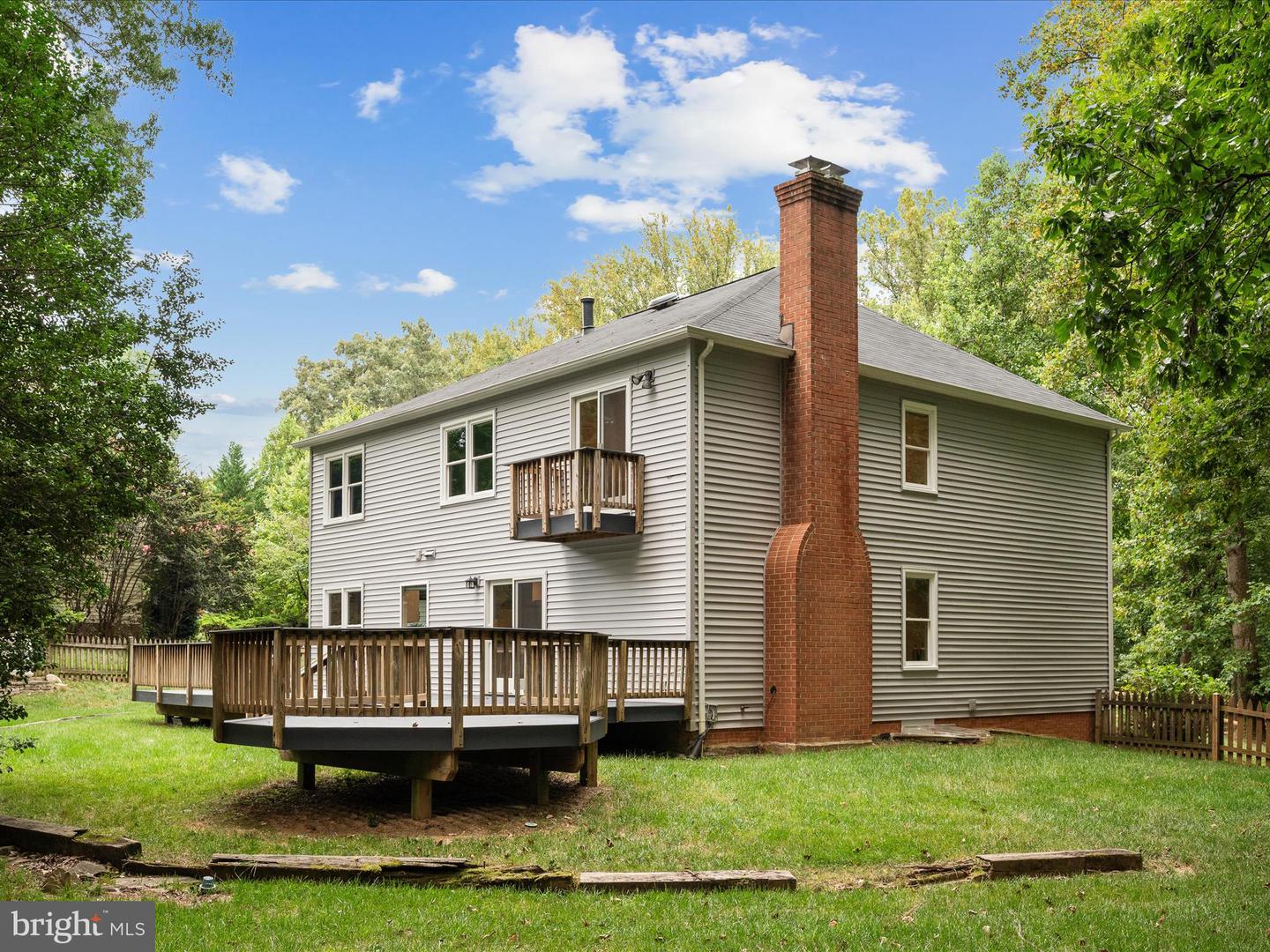 2620 BLACK FIR CT, RESTON, Virginia 20191, 5 Bedrooms Bedrooms, ,3 BathroomsBathrooms,Residential,For sale,2620 BLACK FIR CT,VAFX2261214 MLS # VAFX2261214