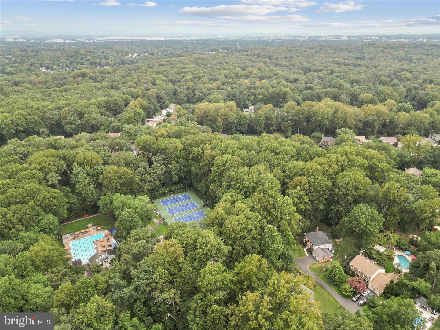 2620 BLACK FIR CT, RESTON, Virginia 20191, 5 Bedrooms Bedrooms, ,3 BathroomsBathrooms,Residential,For sale,2620 BLACK FIR CT,VAFX2261214 MLS # VAFX2261214