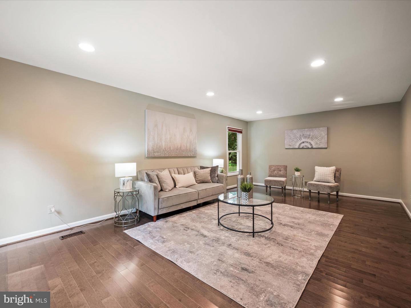 2620 BLACK FIR CT, RESTON, Virginia 20191, 5 Bedrooms Bedrooms, ,3 BathroomsBathrooms,Residential,For sale,2620 BLACK FIR CT,VAFX2261214 MLS # VAFX2261214