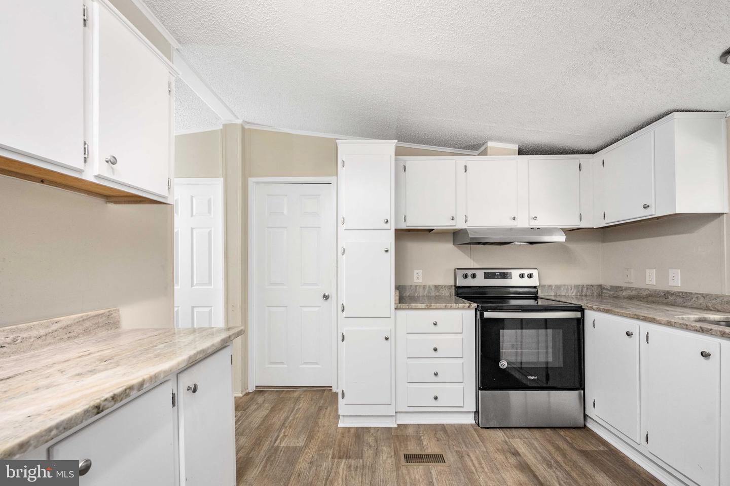 10747 FAUNTLEROY LN, SPOTSYLVANIA, Virginia 22551, 3 Bedrooms Bedrooms, ,2 BathroomsBathrooms,Residential,For sale,10747 FAUNTLEROY LN,VASP2035466 MLS # VASP2035466