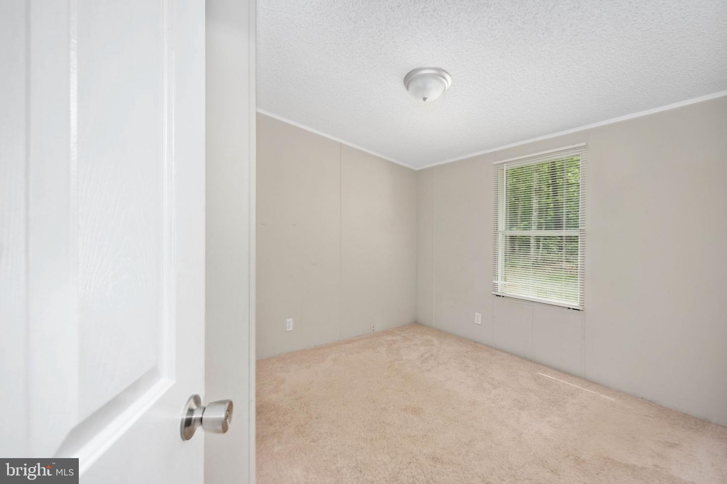 10747 FAUNTLEROY LN, SPOTSYLVANIA, Virginia 22551, 3 Bedrooms Bedrooms, ,2 BathroomsBathrooms,Residential,For sale,10747 FAUNTLEROY LN,VASP2035466 MLS # VASP2035466
